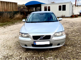 Volvo S60 foto 2