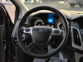 Ford Focus foto 9