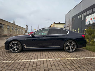 BMW 7 Series foto 5