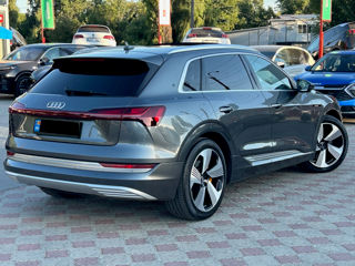 Audi e-tron foto 4