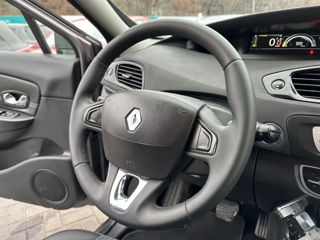 Renault Scenic foto 11