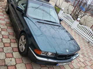 BMW 7 Series foto 4