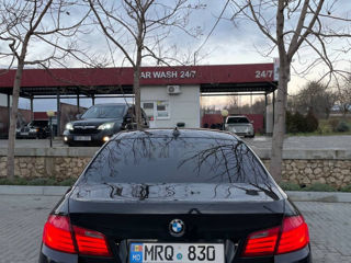 BMW 5 Series foto 4