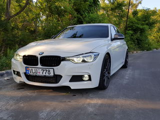 BMW 3 Series foto 1