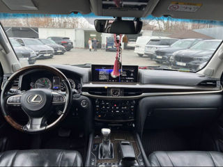 Lexus LX Series foto 4