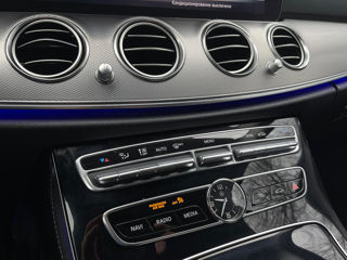 Mercedes E-Class фото 16