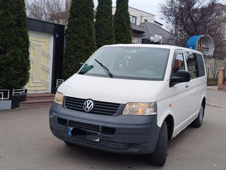 Volkswagen Transporter T5 foto 1