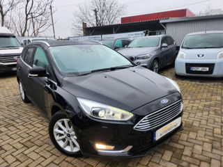 Ford Focus foto 15