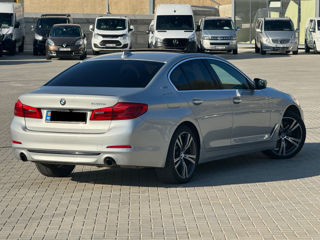 BMW 5 Series foto 4