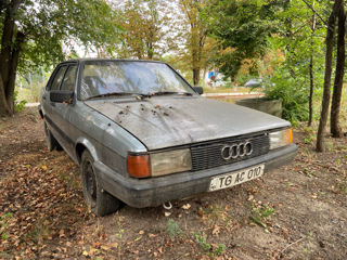 Audi 80