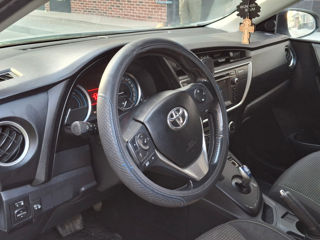 Toyota Auris foto 5