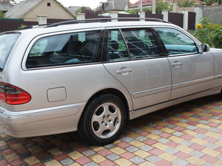 Mercedes E Class foto 4