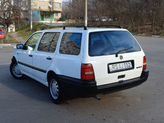 Volkswagen Golf foto 4