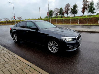 BMW 5 Series foto 2