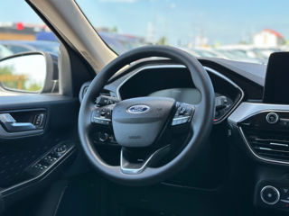 Ford Kuga foto 8