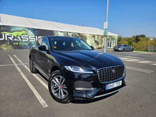 Jaguar F-PACE foto 1