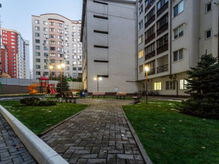 Apartament cu 2 camere, 75 m², Ciocana, Chișinău foto 10