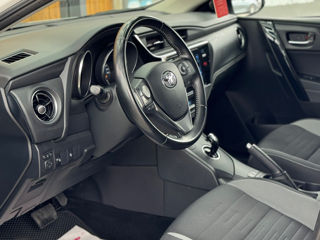 Toyota Auris foto 12