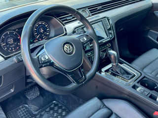 Volkswagen Passat foto 8