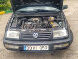 Volkswagen Vento foto 6