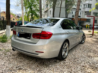 BMW 3 Series foto 6