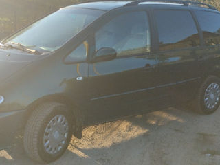 Volkswagen Sharan foto 7