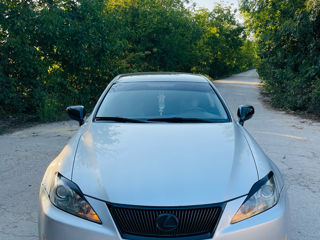 Lexus IS Series