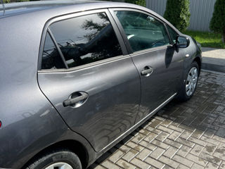 Toyota Auris foto 4