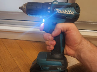 Дрель Шуруплверт Makita Ddf483