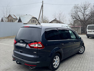 Ford Galaxy foto 4