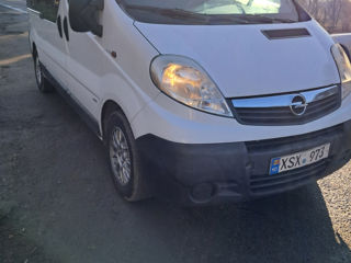 Opel Vivaro foto 3