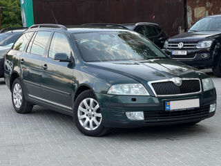 Skoda Octavia foto 4