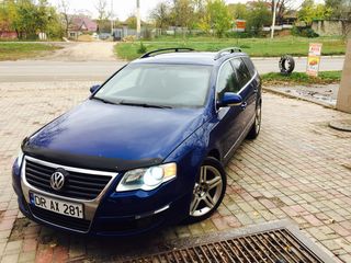 Volkswagen Passat foto 1