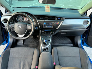 Toyota Auris foto 8