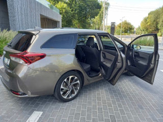 Toyota Auris foto 3