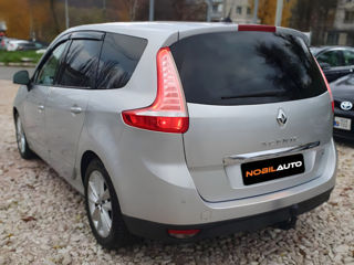 Renault Grand Scenic foto 3