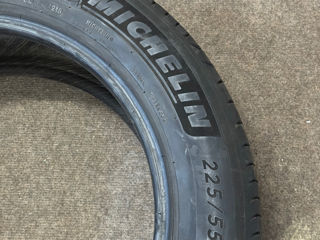 225/55 R18