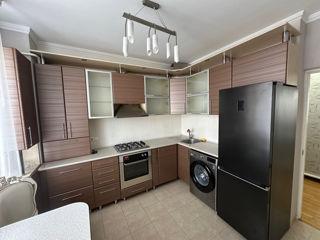 Apartament cu 2 camere, 84 m², Telecentru, Chișinău foto 4