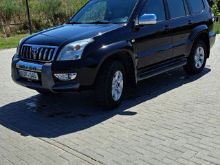 Toyota Land Cruiser Prado foto 1