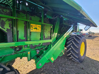 John Deere 1550