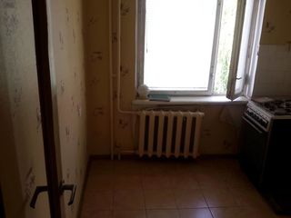 Продается 2-х комнатная квартира в центре г. Бендеры по ул. Ленина! foto 2