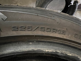 R18 225/50 GoodYear UltraGrip Performance foto 6