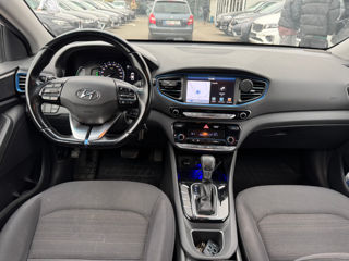 Hyundai Ioniq foto 8