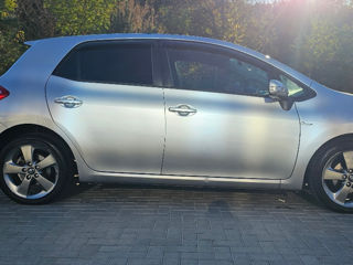 Toyota Auris foto 6