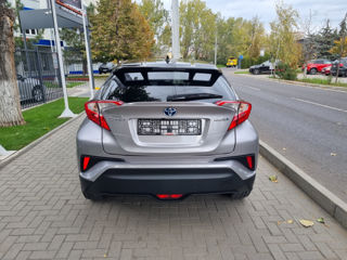 Toyota C-HR foto 6