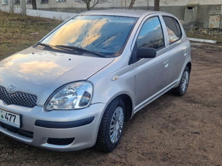 Toyota Yaris foto 2