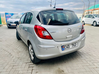 Opel Corsa foto 3