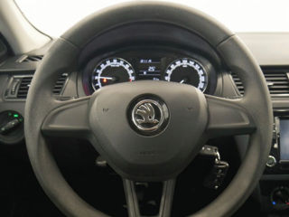 Skoda Rapid foto 7