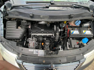 Volkswagen Sharan foto 5