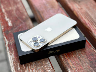 Iphone 13 pro gold foto 2